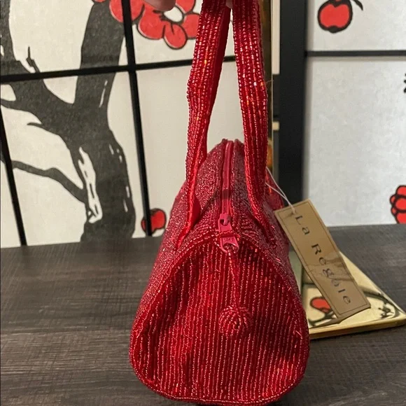 La Regale Elegant Red Beaded Mini Bag - Picture 3 of 7